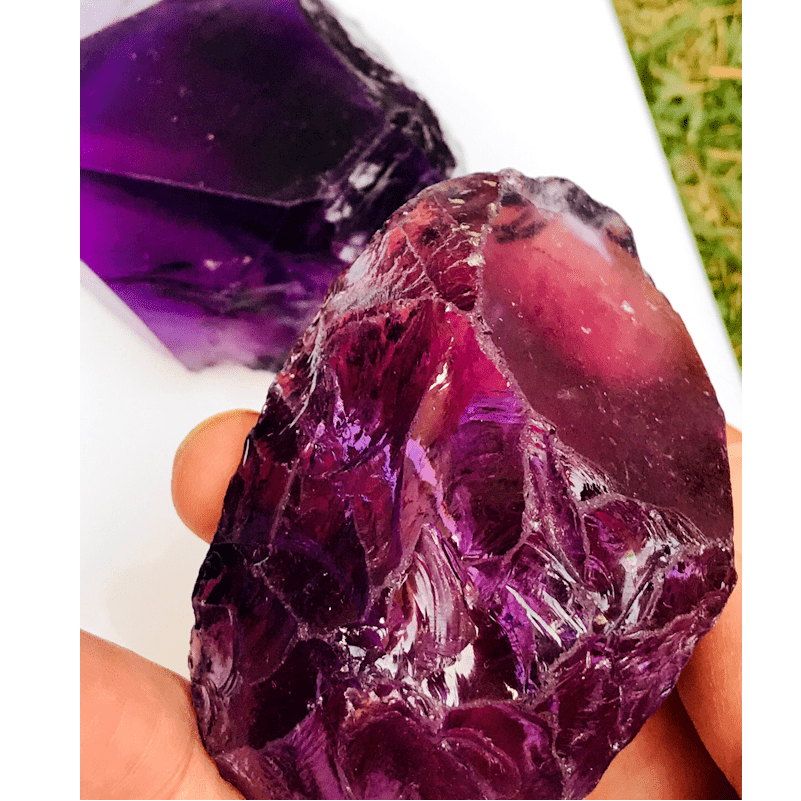 Natural Amethyst Stone for faceting