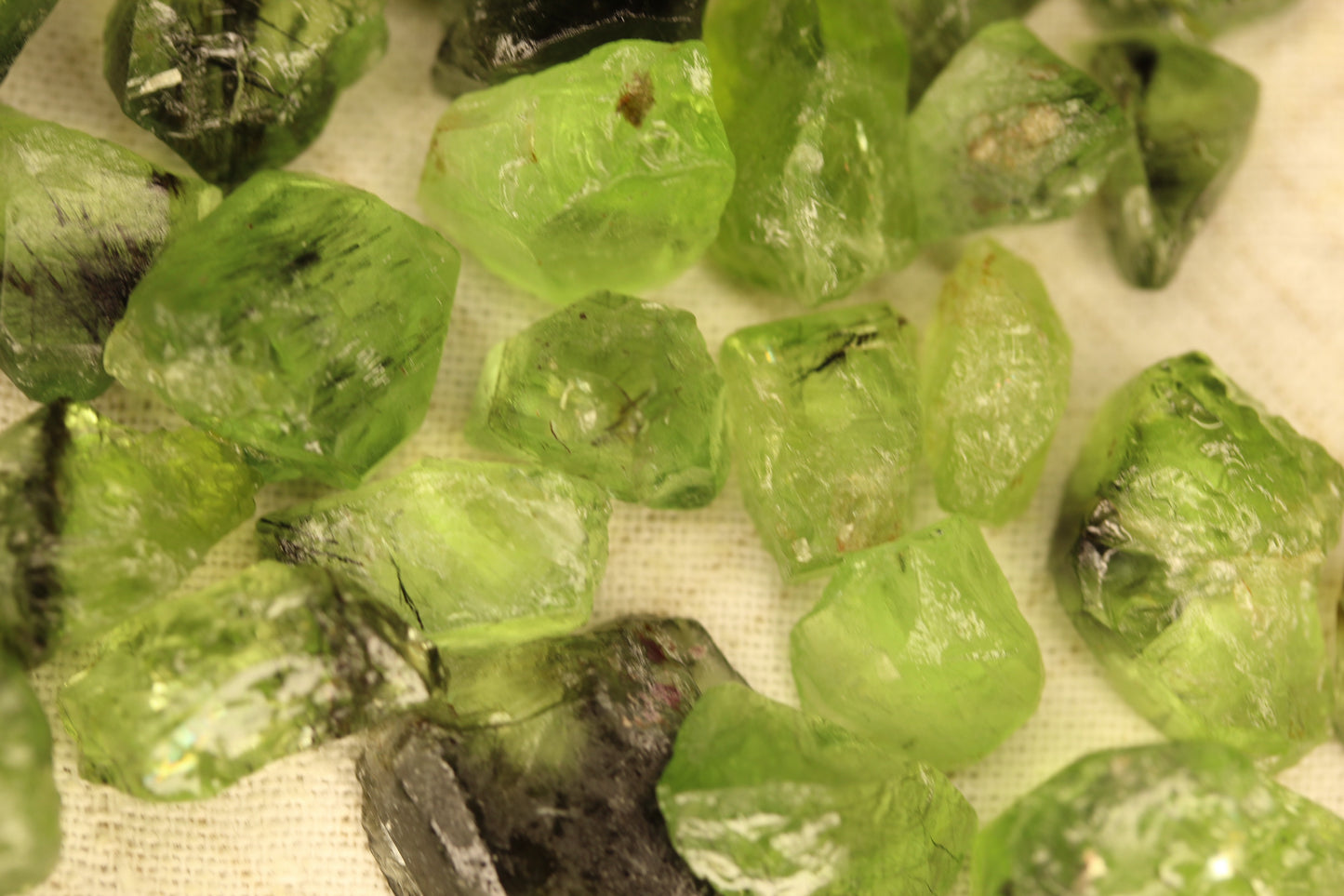 100 grams / 500 carats Natural Raw Peridots with Ludwigite Inclusions