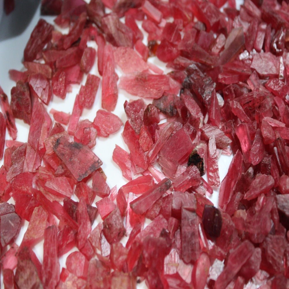 Genuine Rhodonite crystals | Raw Rhodonite Crystals – Folkmarketgems