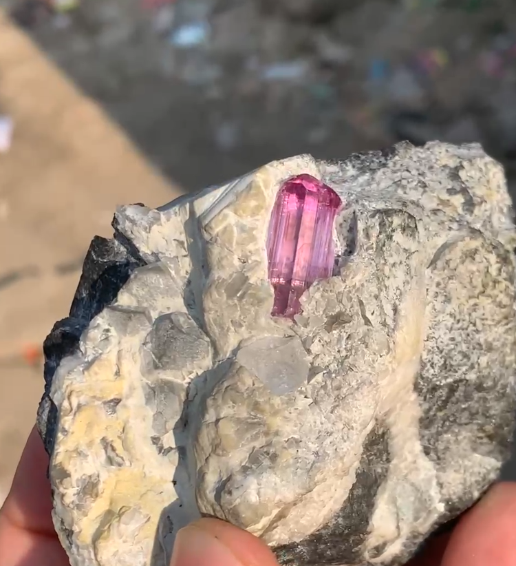 320 Grams Rare Pink Topaz Specimen on Metrix, Katlang Pakistan