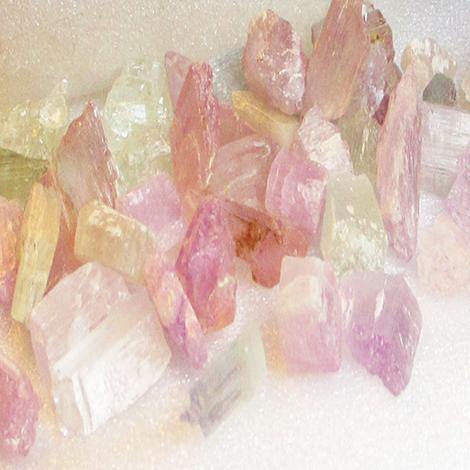 600grams Natural Rough Kunzite Crystal.