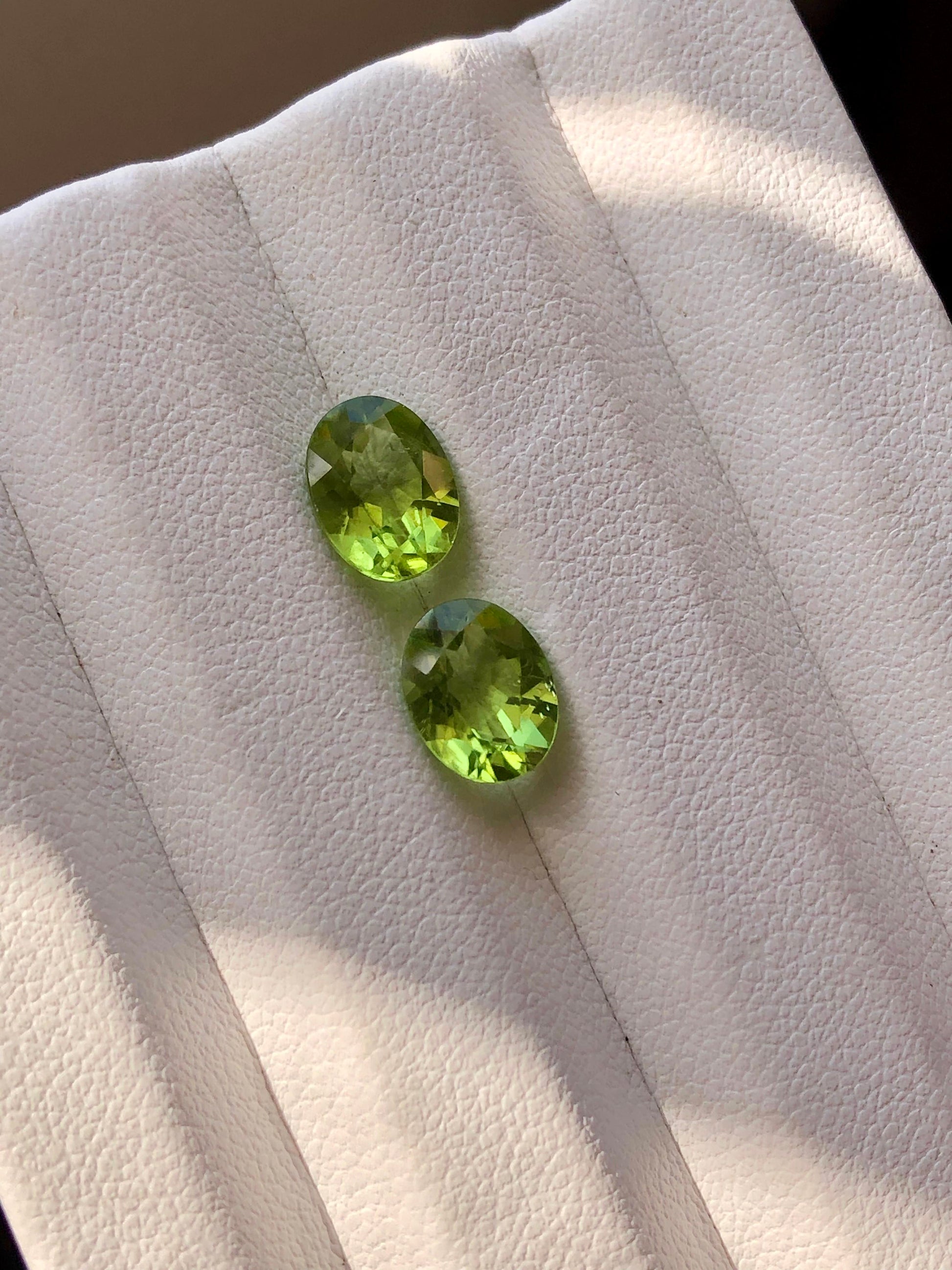 Buy Green Peridot Loose Gems Pairs