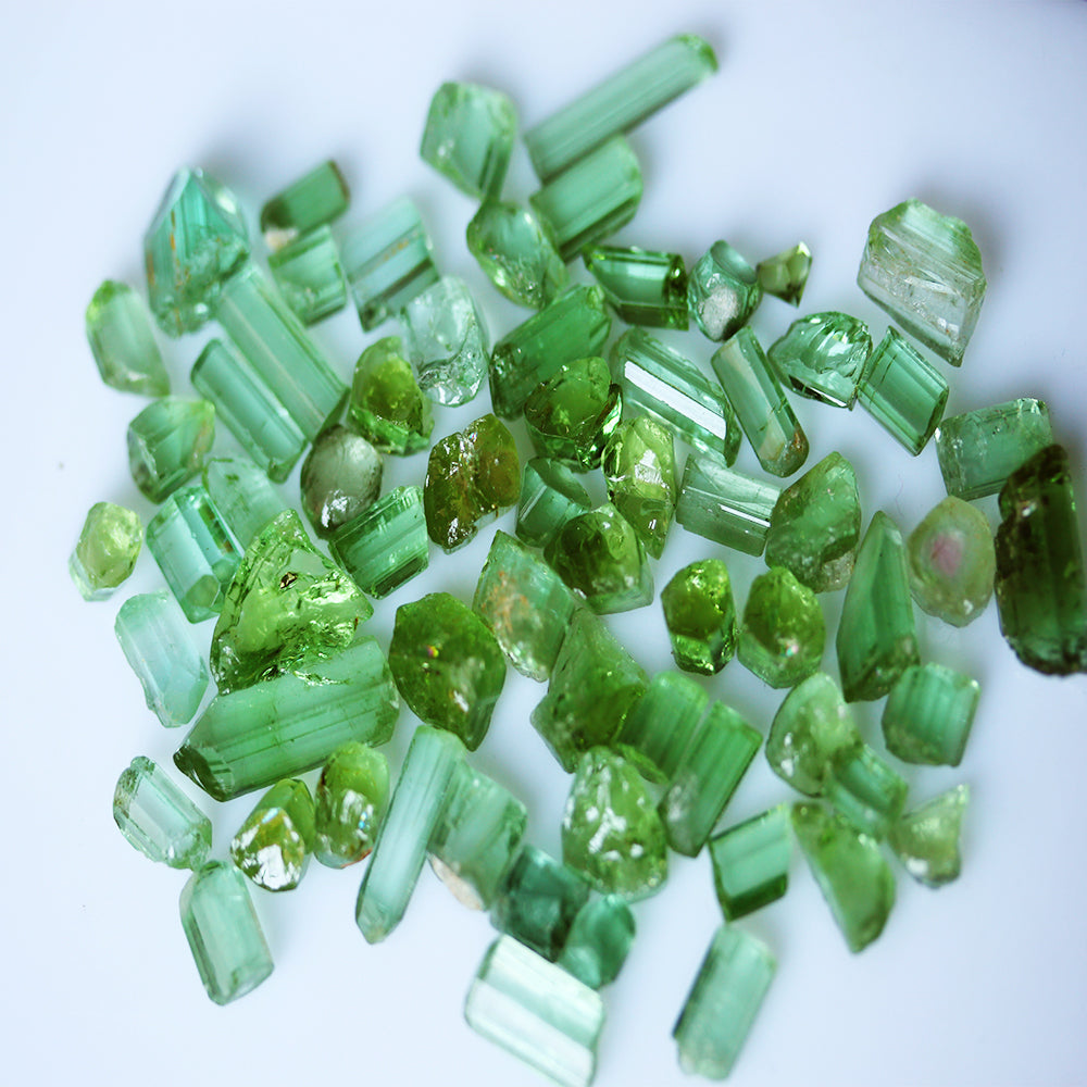 Mint Green Tourmaline for faceting for gems cutters