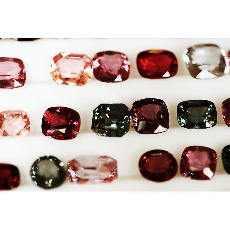 Loose Burma Spinel gemstones for Sale