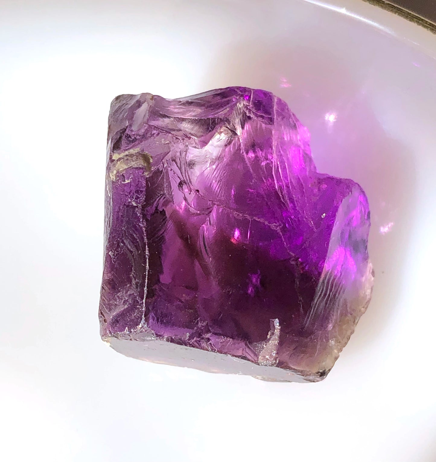 Rough Amethyst for faceting