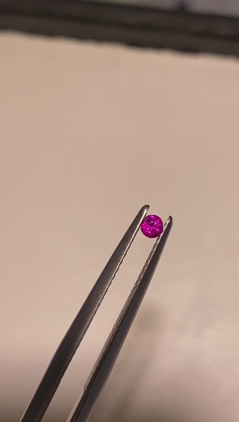 Calibrated Round Brilliant Diamond Cut Natural Ruby Stones for Jewelry Designers