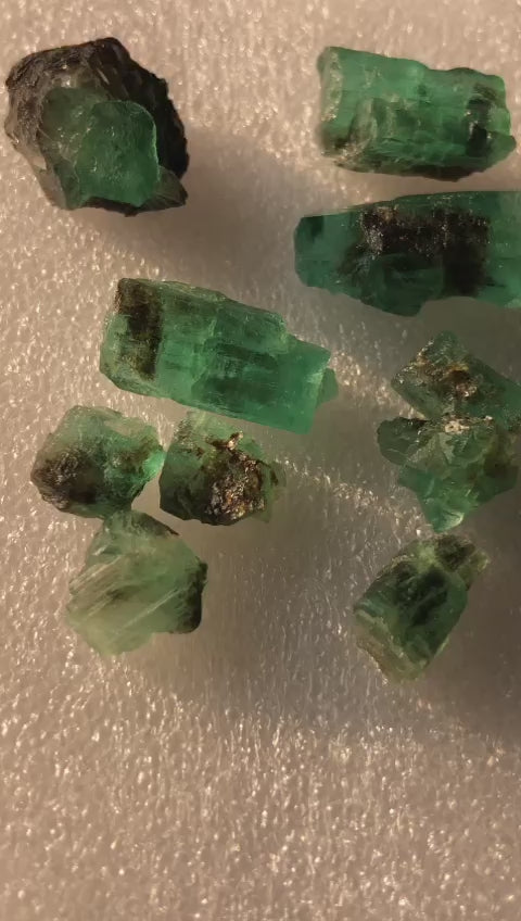 buy rough emeralds crystals 