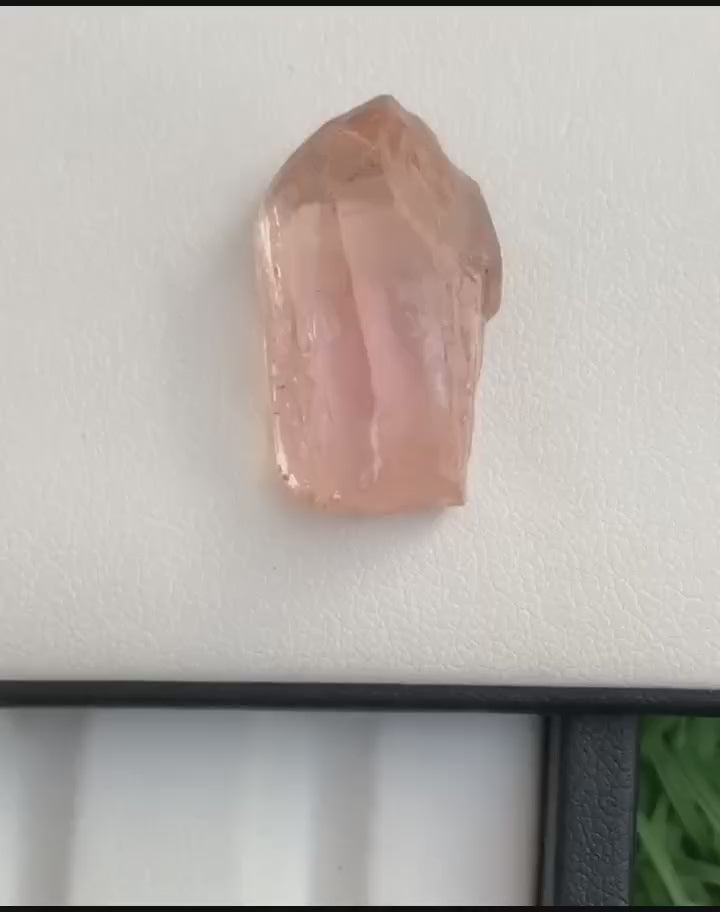 35 carat rare pink rough topaz crystal | Katlang Topaz | Imperial Topaz