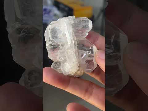 Clear terminated Faden Quartz crystal 