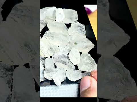 Tenebrescent Scapolite Gemstone Deal | Rare Scapolite Stone for Faceting