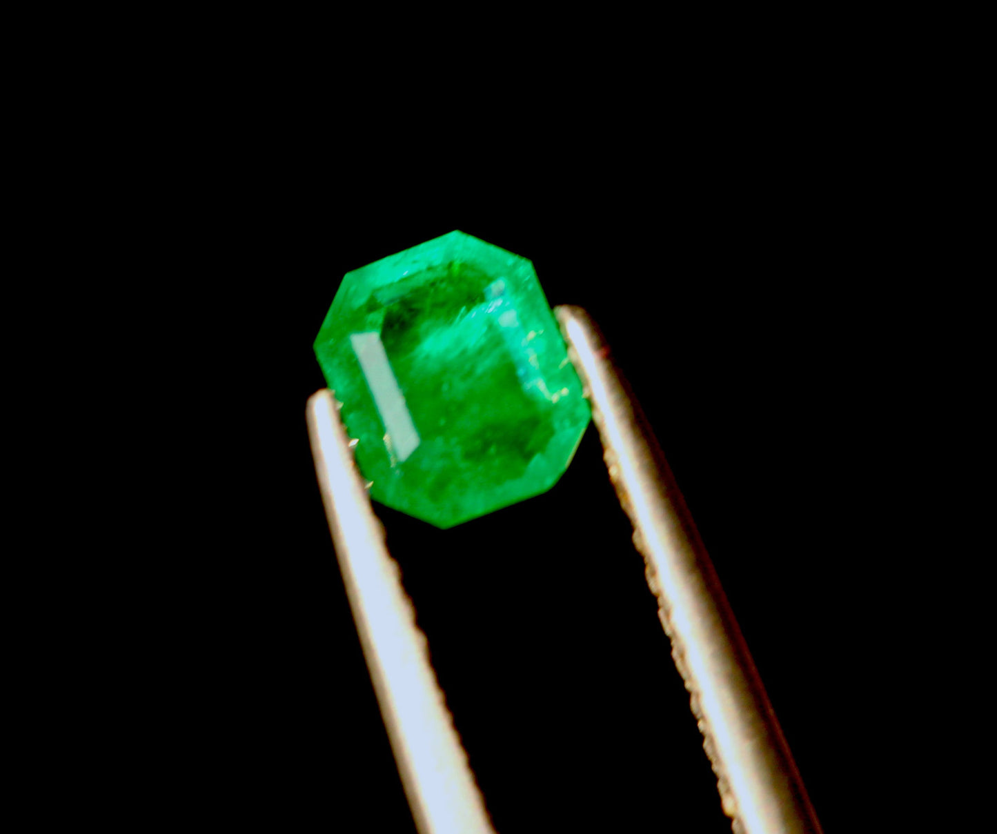 swat emerald stone