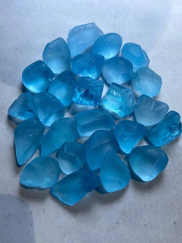 150 Grams Swiss Topaz for Faceting - Facet Raw Deal