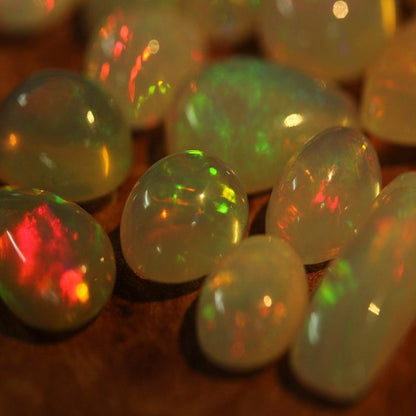 Natural Opal Gemstones for sale
