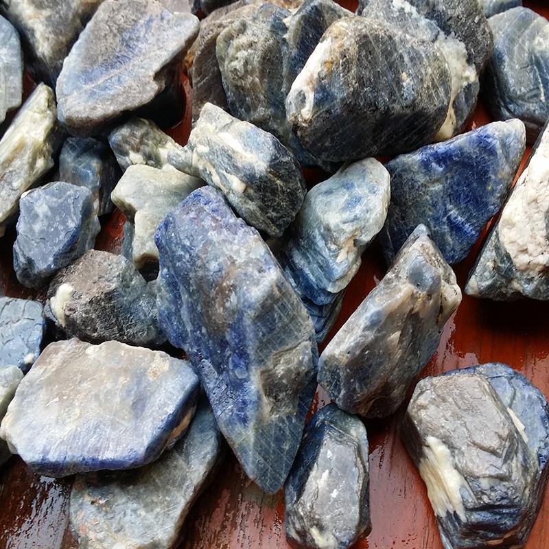 Raw Corundum Stones for Cutting - Buy Sapphires