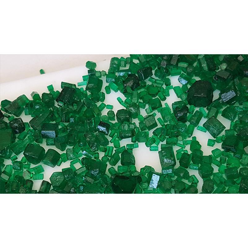 Natural Rough Emerald Stones for Sale
