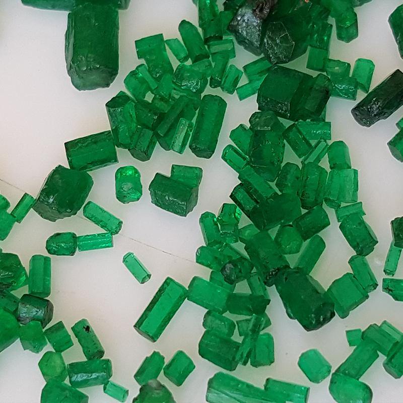 Wholesale Rough Emerald Stones for Sale