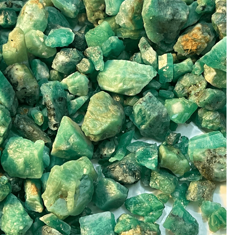 Buy Natural Rough Emeralds from Gilgit Baltistan