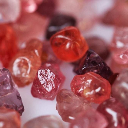 Raw Spinel Gems - Uncut Spinel Stones for Sale
