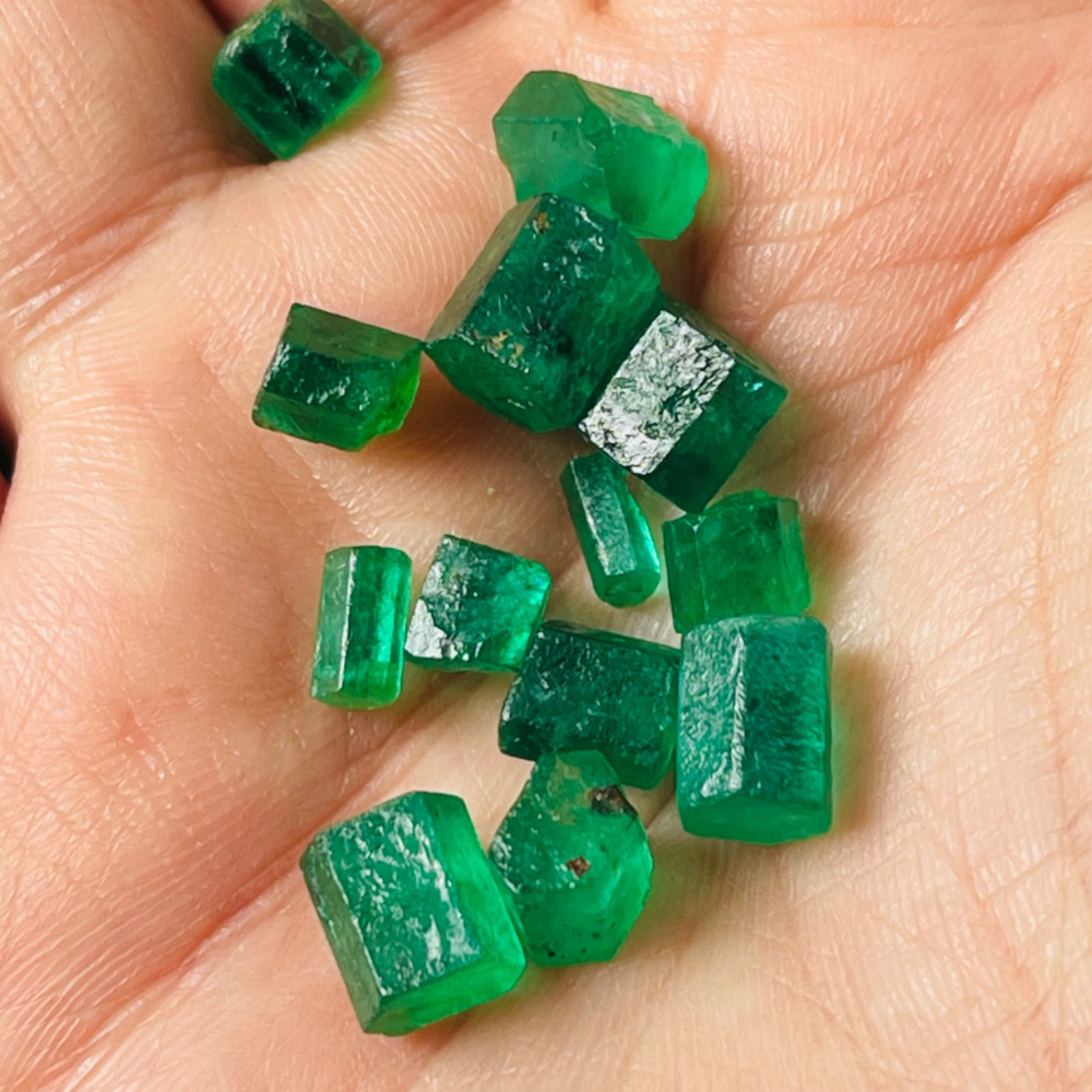 Raw Natural Emerald Stones 100carats