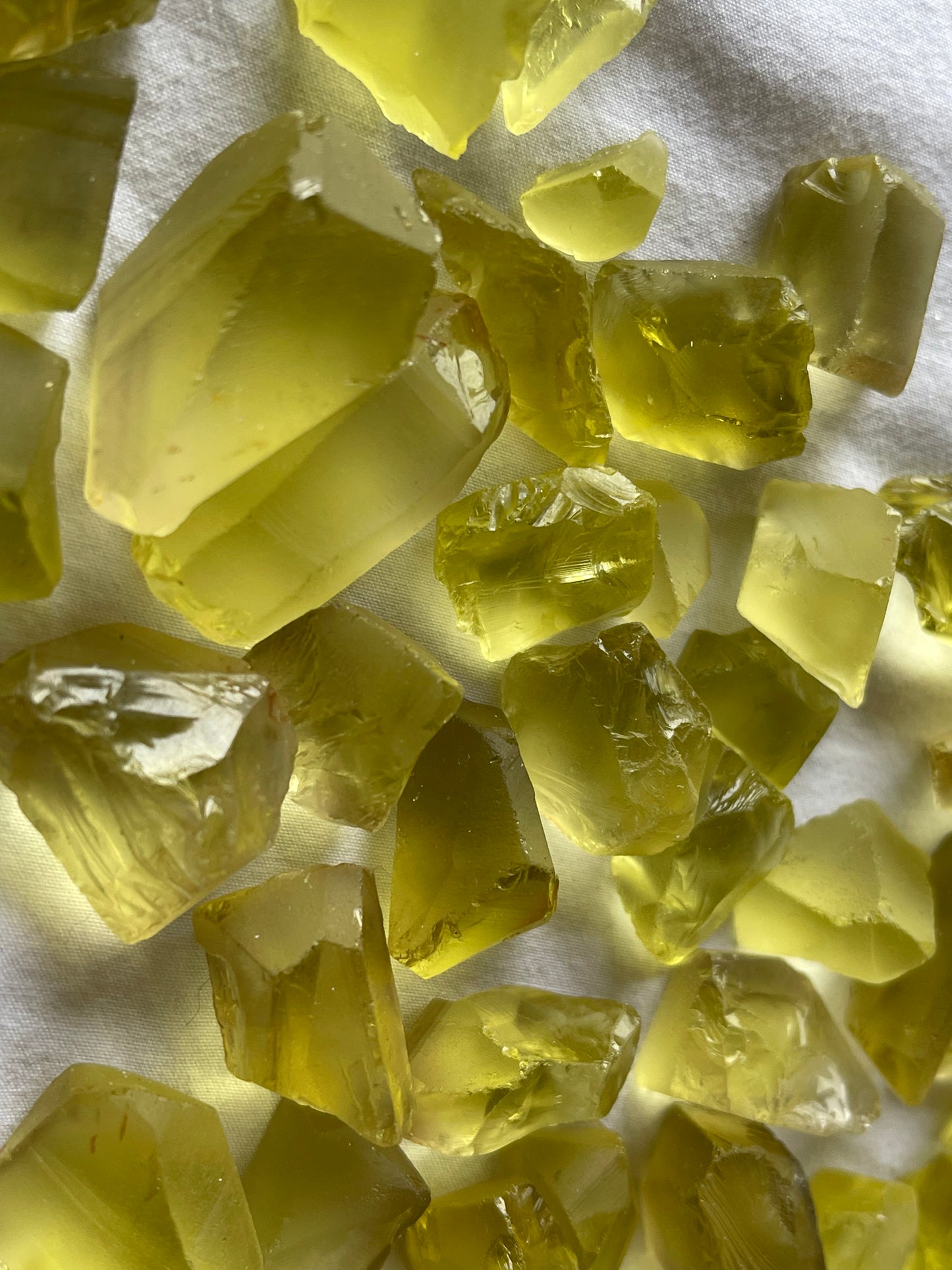 Raw lemon quartz faceting grade for sale
