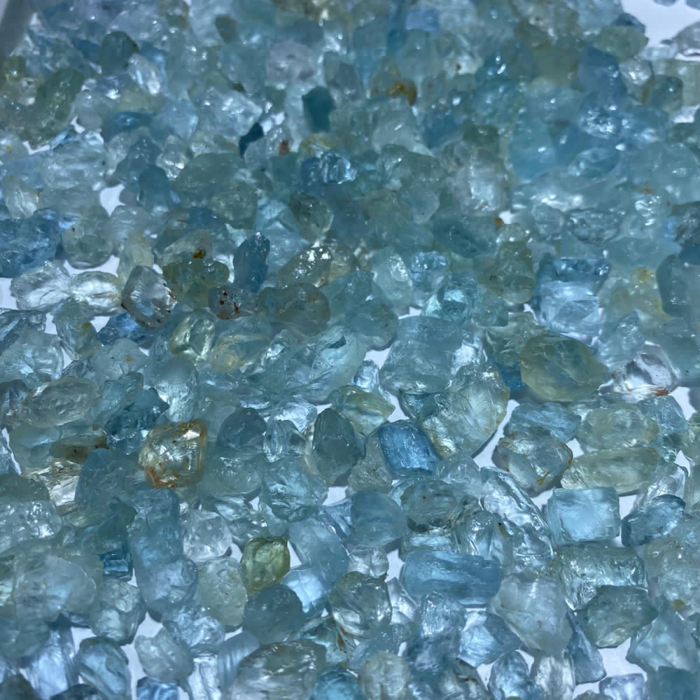 Lapidary Art Supplies | 50KG Natural Raw Aquamarine Crystals for Gemstone Cutting