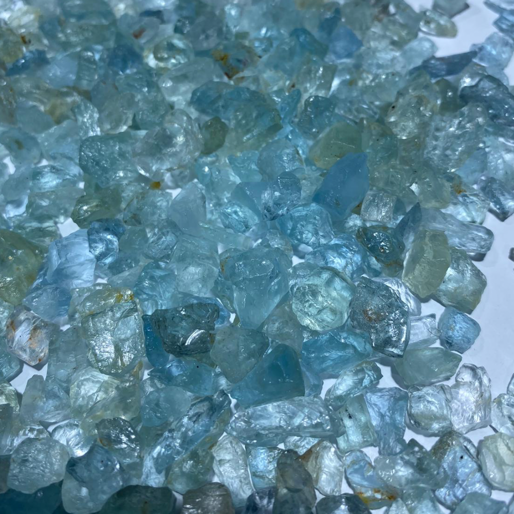 Raw Aquamarine Crystals for Lapidary Art | 50KG Bulk Gemstones for Sale