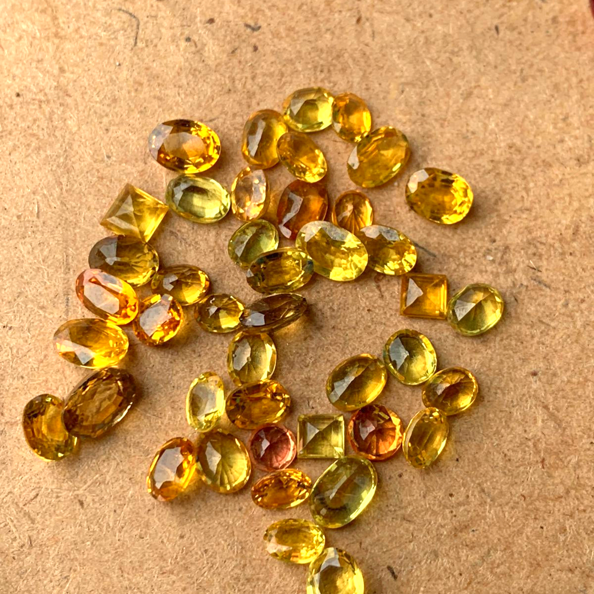 24.65 carats Yellow Sapphires | Loose Gemstones