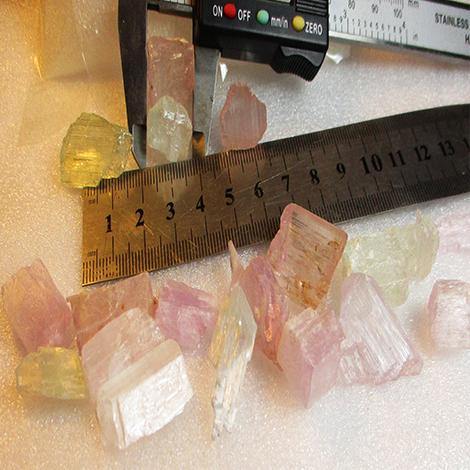 600grams Natural Rough Kunzite Crystal.